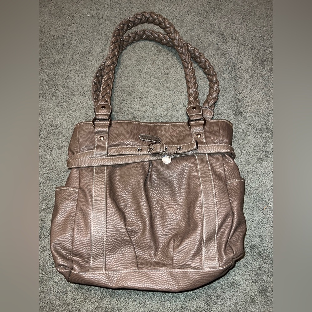 Shoulder purse